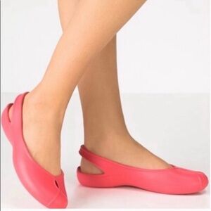 Women’s Crocs Olivia II Slingback Slip-On Flats Coral Pink Shoes Size 7